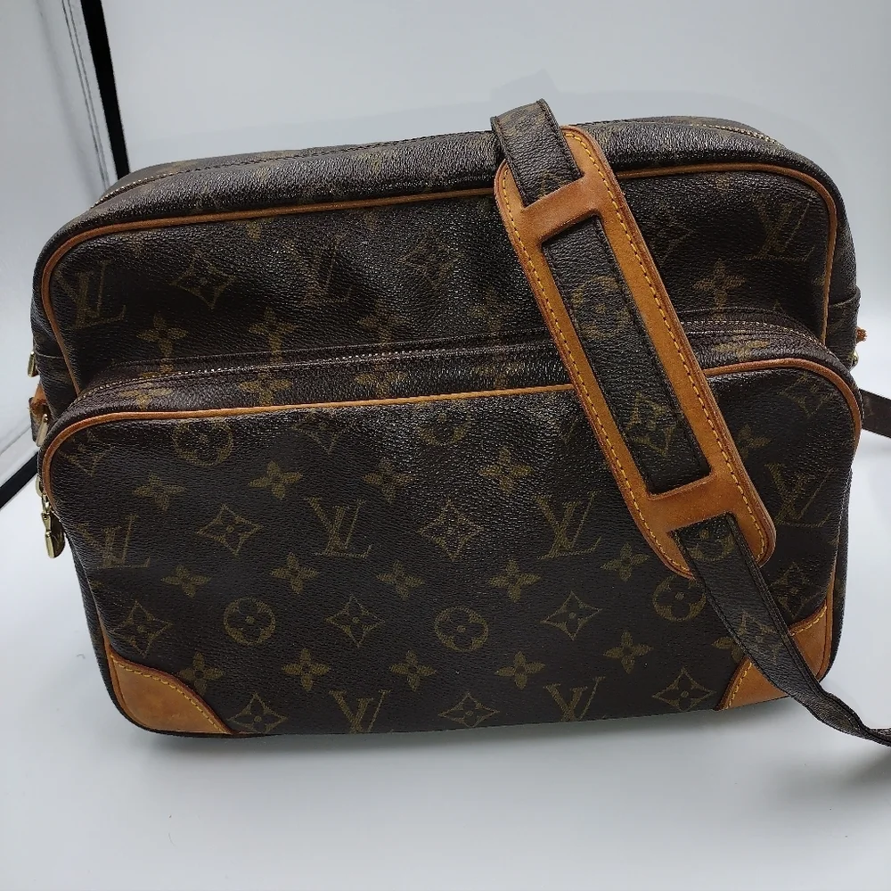 Louis Vuitton Nile Shoulder Bag M45244 Monogram Brown #BS2218